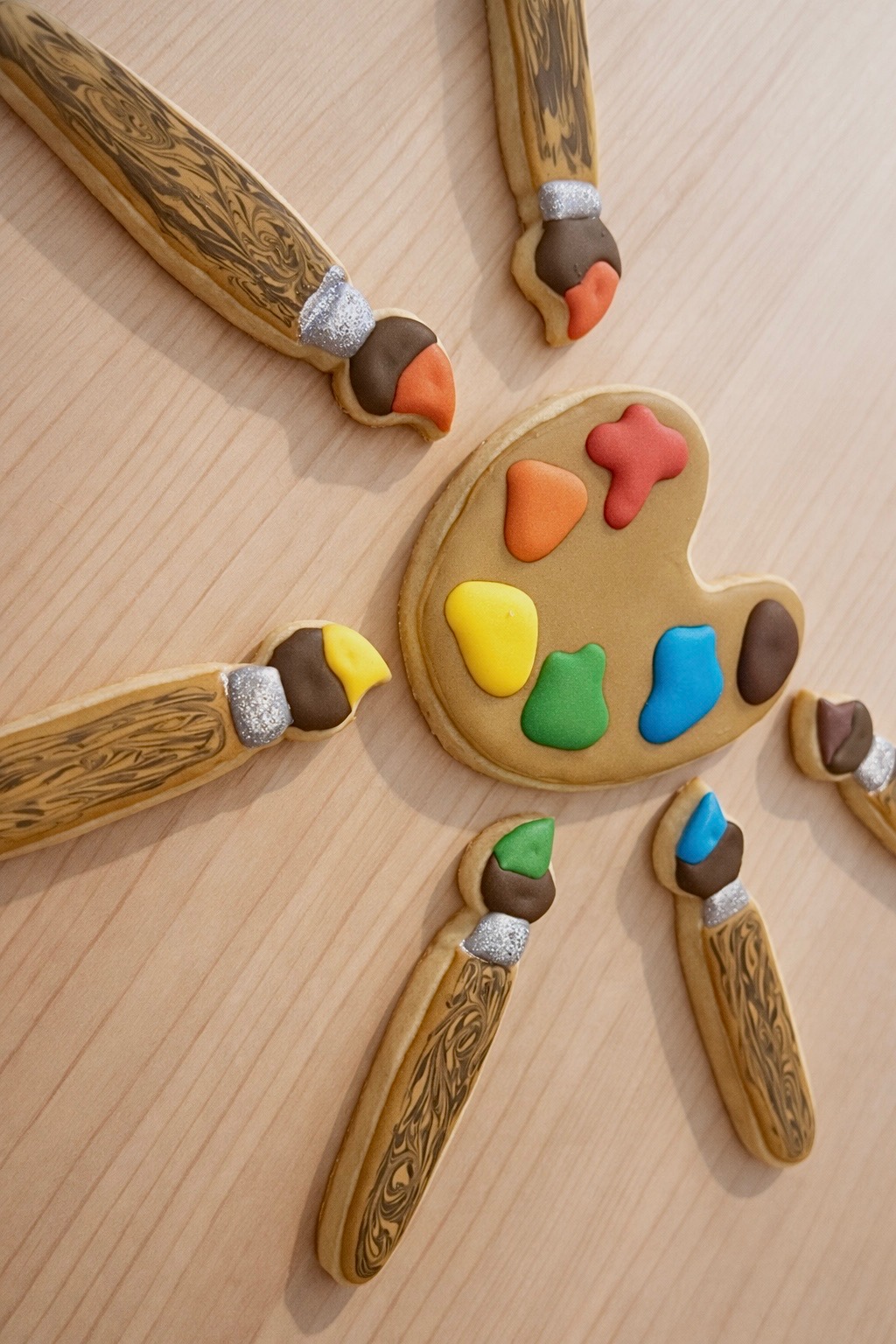 Paintbrush and Pallette Cookies